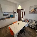 In With Terrace, Air Conditioning, Wifi 5170-1 Apartment