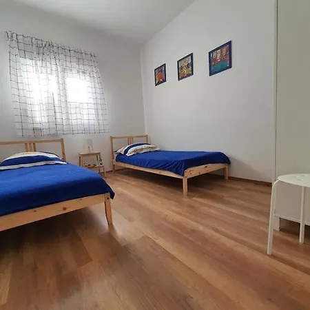 Appartement In With Terrace, Air Conditioning, Wifi 5170-1 Rogoznica (Sibenik-Knin)