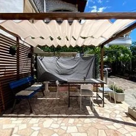 In With Terrace, Air Conditioning, Wifi 5170-1 Rogoznica (Sibenik-Knin)