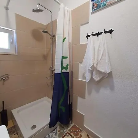 In With Terrace, Air Conditioning, Wifi 5170-1 *