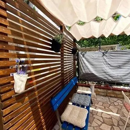 In With Terrace, Air Conditioning, Wifi 5170-1