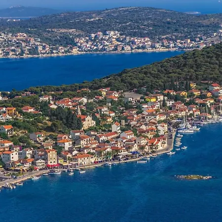 In With Terrace, Air Conditioning, Wifi 5170-1