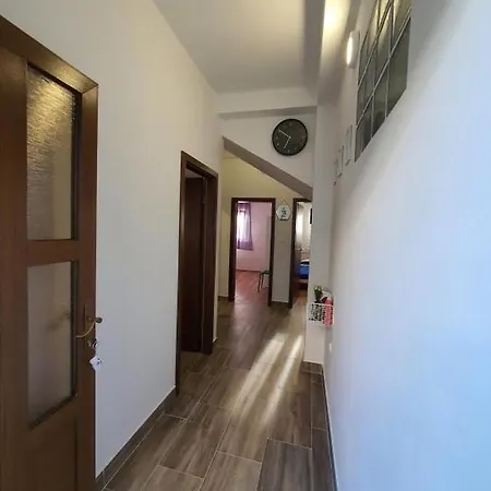 In With Terrace, Air Conditioning, Wifi 5170-1 Apartamento *