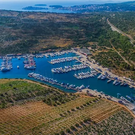 Apartamento In With Terrace, Air Conditioning, Wifi 5170-1