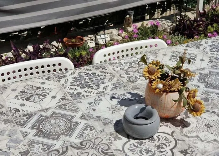 Apartman In With Terrace, Air Conditioning, Wifi 5170-1