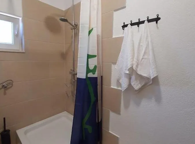 In With Terrace, Air Conditioning, Wifi 5170-1 *