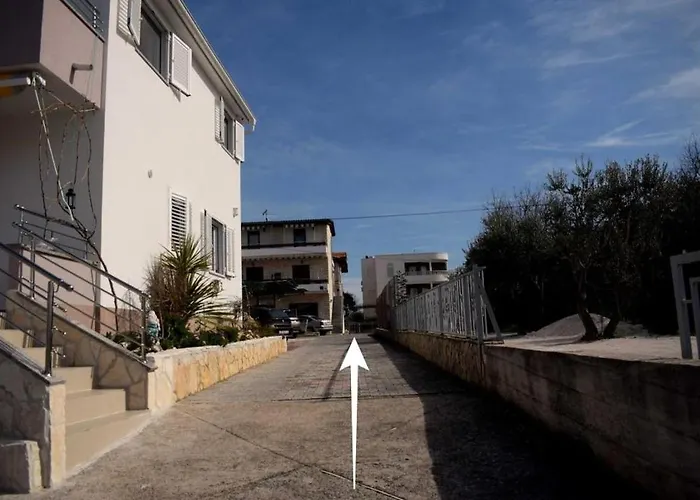 In With Terrace, Air Conditioning, Wifi 5170-1 Apartman Rogoznica (Sibenik-Knin)