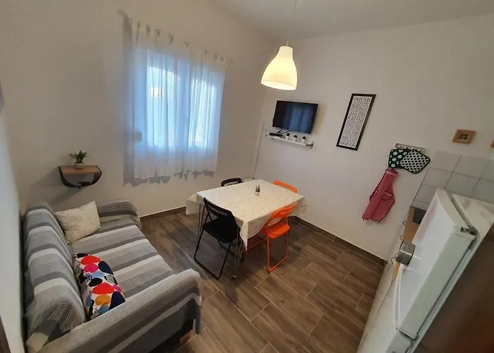 In With Terrace, Air Conditioning, Wifi 5170-1 *